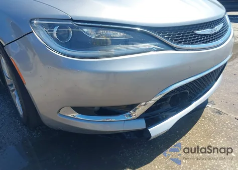 2016 Chrysler 200 C z USA, uszkodzony, nr VIN 1C3CCCCB9GN135384